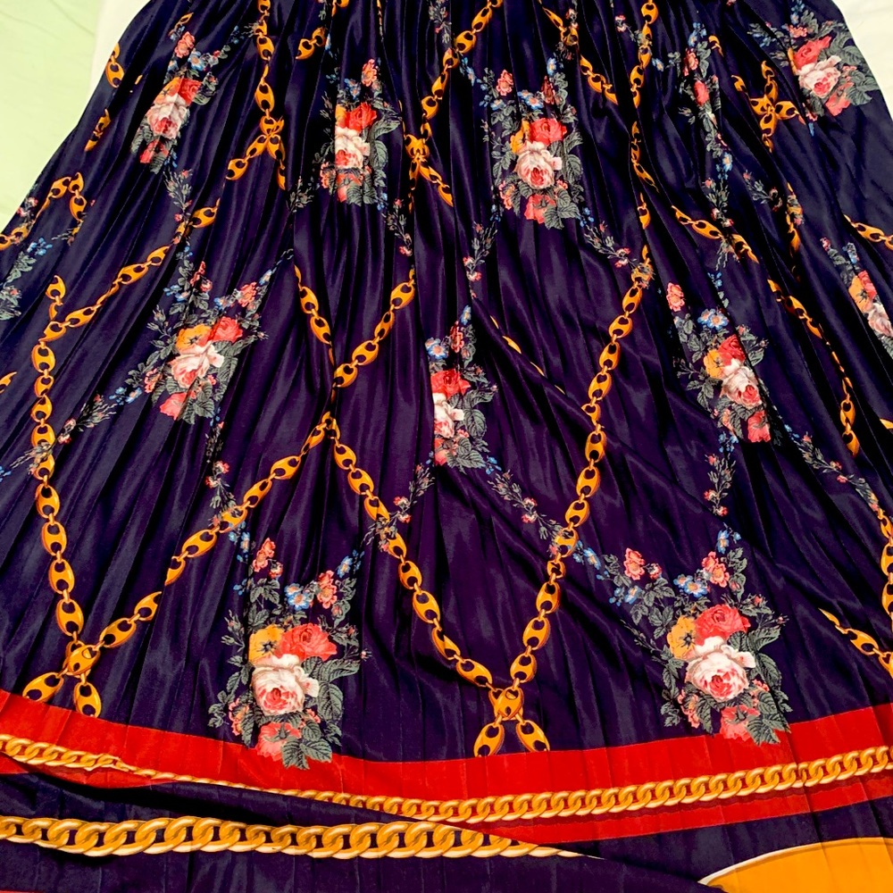 ZARA Woman fashionable Gucci print alike skirt L